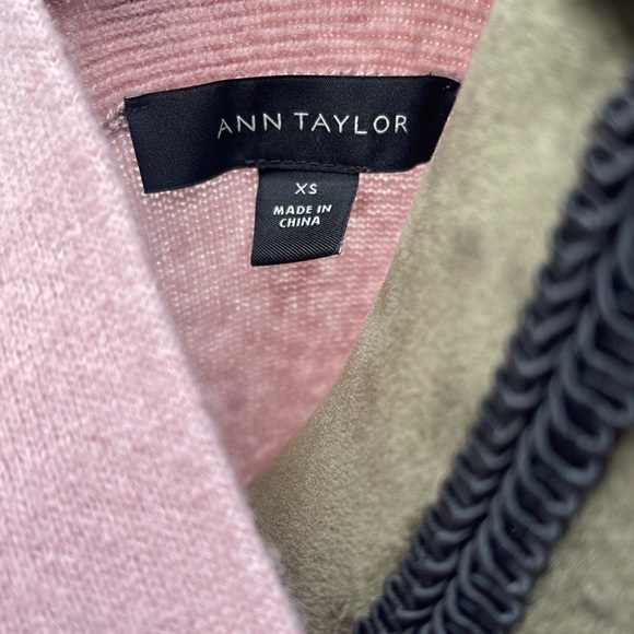 Ann Taylor Cardigan - Picture 4 of 5
